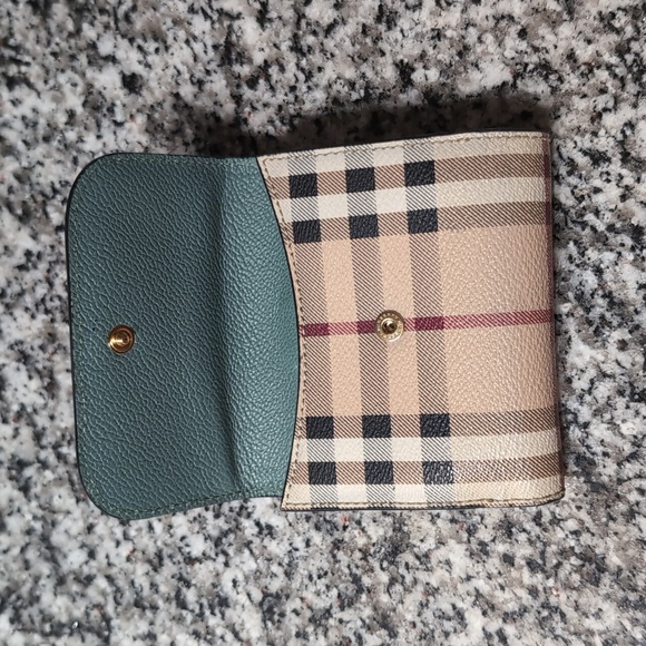BURBERRY Bifold Wallet PVC x Leather Nova Check Logo Emerald Green Women - Picture 4 of 4